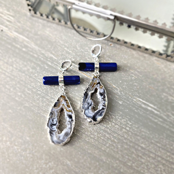 Oco Geode Slice w/ Blue Qtz Earrings 1"-2"-Earrings-Angelic Healing Crystals Wholesale